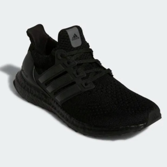 adidas UltraBOOST 5.0 DNA W Triple Black - Picture 2 of 11